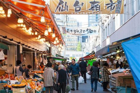 朝東北|仙台朝市商店街の魅力を解剖。多彩なグルメを食べ歩。